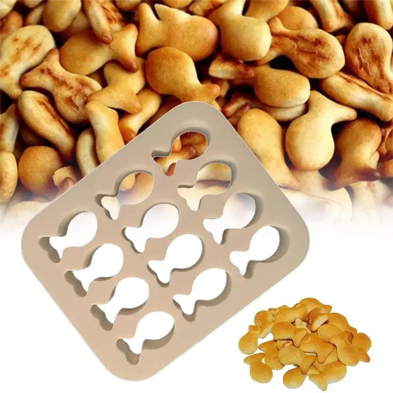 HGHO 2 PCS Mini Tiny Goldfish Fish Cracker Cookie Cutter Mold Baked Shaped Maker For Kids Mini Gluten Free DIY Durable Easy To U