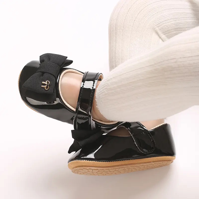 Newborn toddler shoes sweet wind flower baby princess shoes rubber sole non-slip baby shoes can be worn princess
