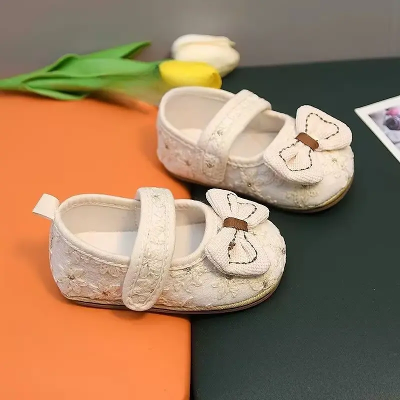 Spring and Autumn Baby Shoes Fashionable Classic Girl Baby Sweet PU Princess Shoes Rubber Sole Anti slip Walking Shoes