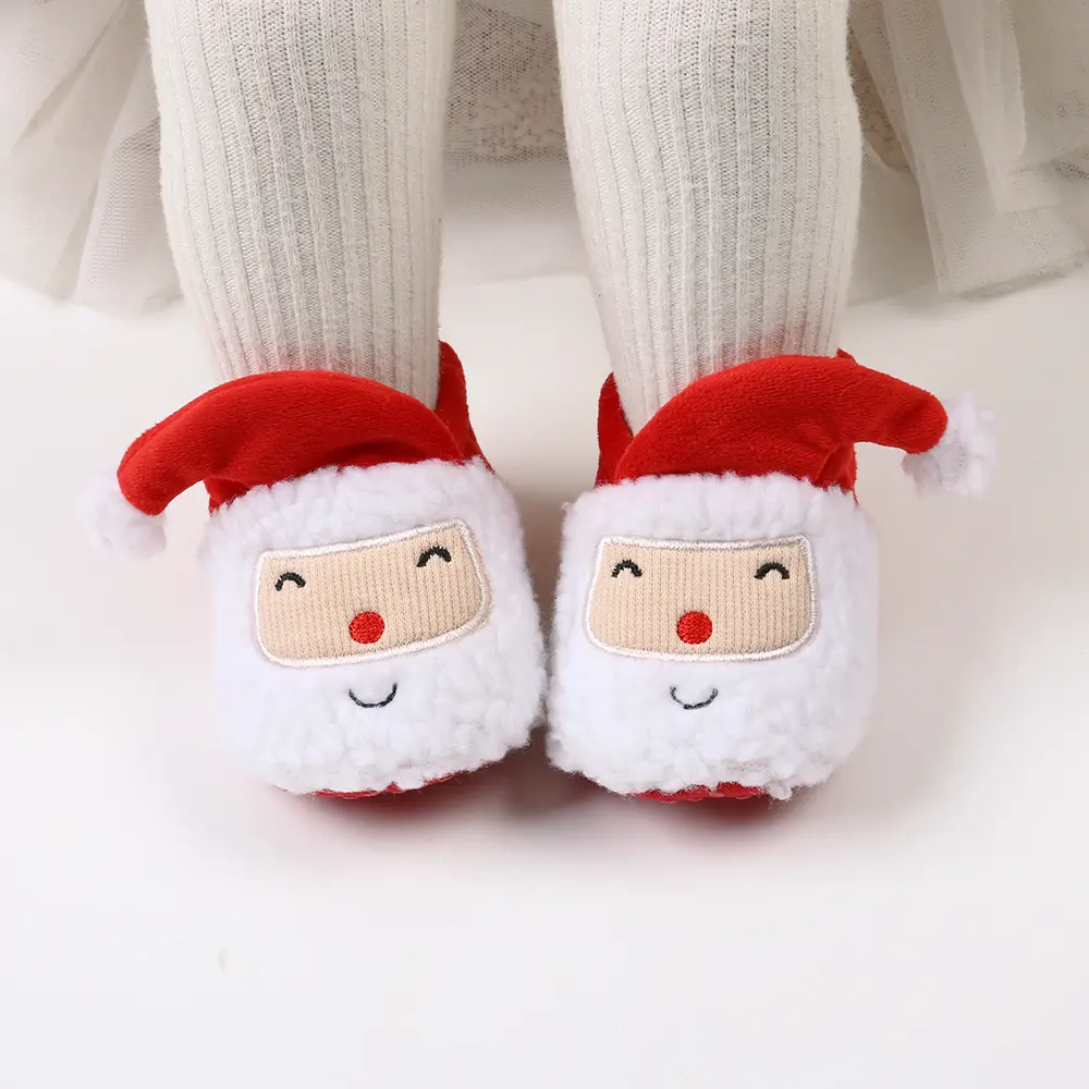 Christmas themed cute cartoon comfortable boots, suitable for baby girls, soft and warm with plush boots, suitable for indoor an