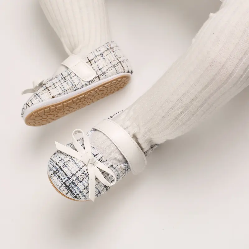 Classic PU Leather Girl Baby Shoes Bowknot Princess Flat Non-Slip Cotton Bottom Walking Newborn Crib Dress Shoes 0-18M