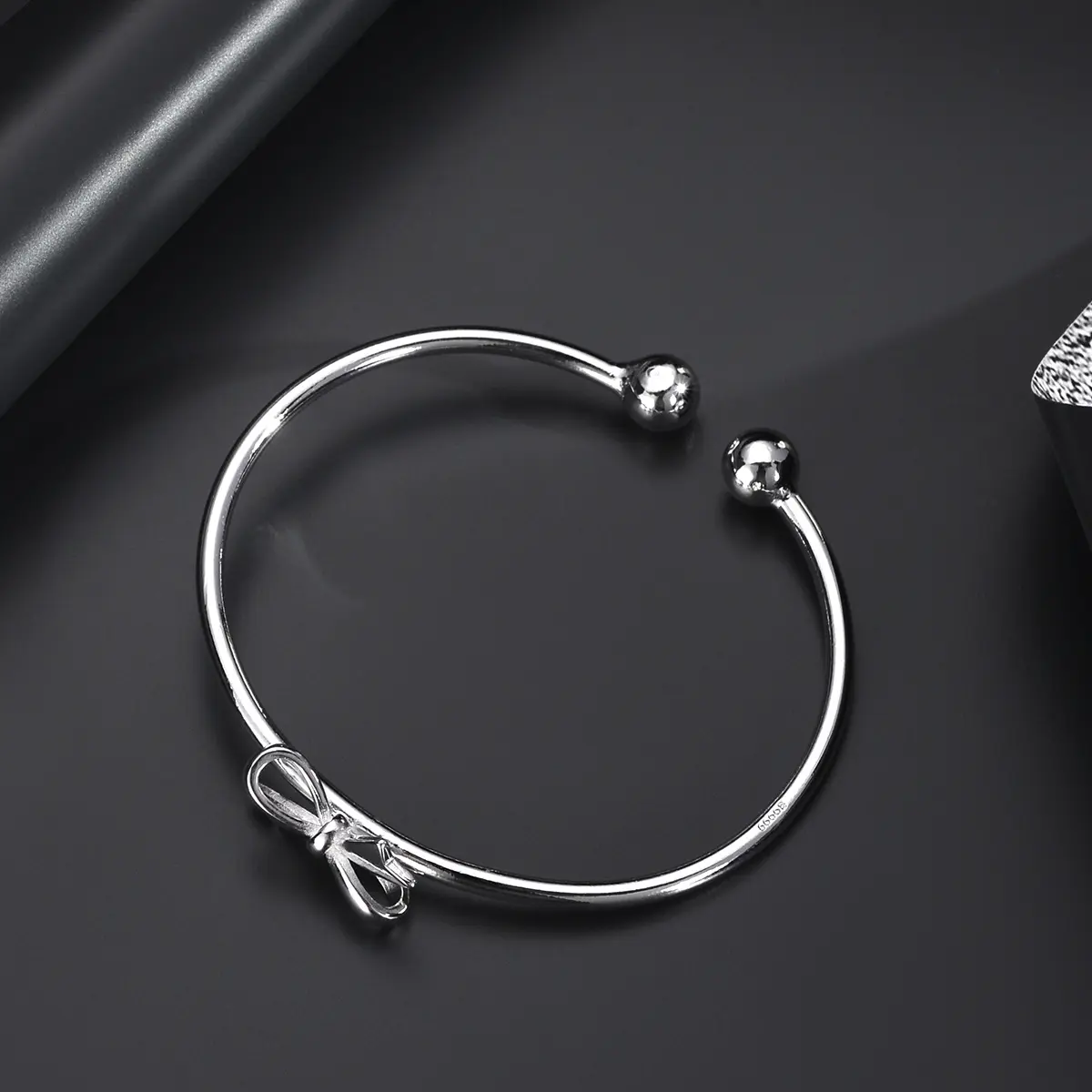 Fashion Open Bracelets Bangles for Women Trendy Silver Color Bow Knot Charms Bangle Wedding Party Elegant Jewelry Girls Gift