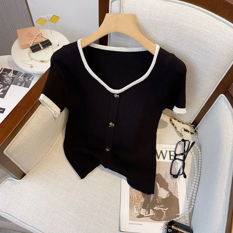 Temperament Exposed Collarbone Peach Neck Knit Sweater 2024 Summer Slim Short Sleeve T-shirt Women's Design Sense Hot Girl Top