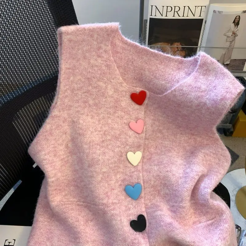 Pink Peach Heart Buckle Knitted Korean Style Versatile Women's Spring 2025 New Stacked Sweater Vest Sleeveless Top