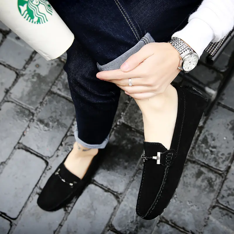 Lightweight Men's Casual Shoes 2024 New Leather Mens Slip on Shoes Classic Male Comfortable Driving Shoe Simple Mens Loafers