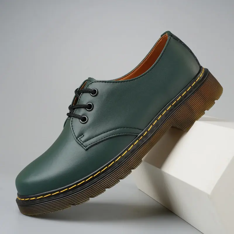 British Style Luxury Outdoor Brand Thick Bottom Oxford Shoes Lace Up Safety Shoes 2024 Fashionable New Couple Style Work Shoes