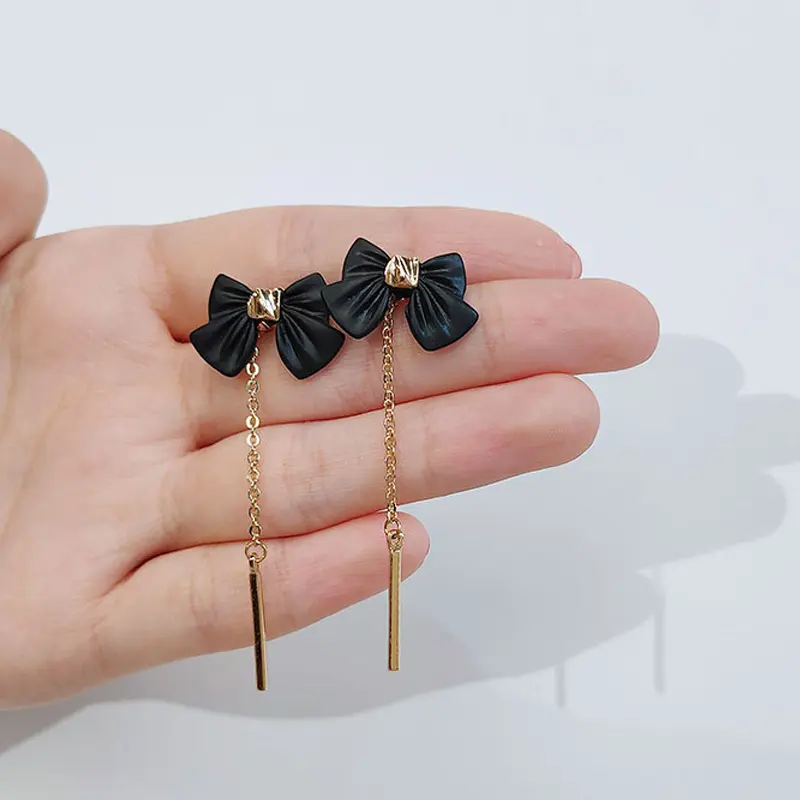 Romantic Black Charms Bow Knot Drop Earrings for Women Party Metal Single Chain Tassel Long Earrings Korean Fashion Jewelry