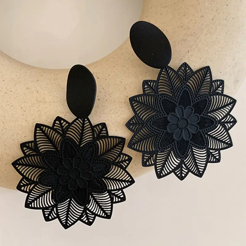 Korean Exaggerate Black Flower Drop Earrings for Women Party Gift Temperament Girls Dangle Earrings Statement Jewelry Brincos