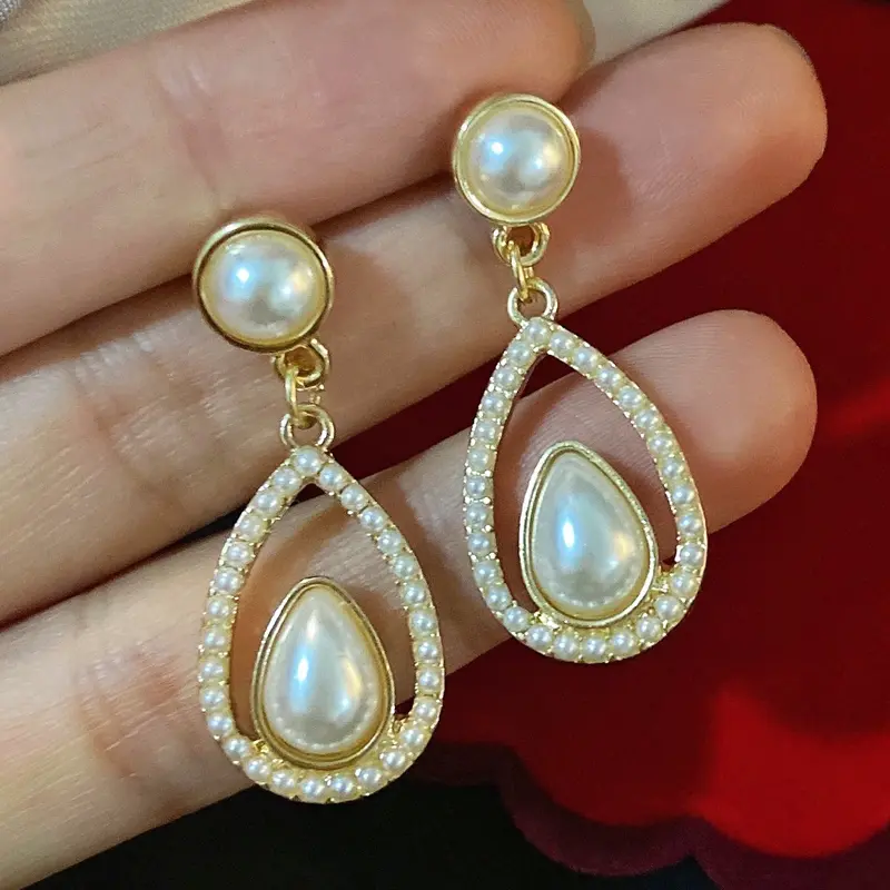 Imitation Pearl Water Droplets Earrings for Women Vintage Elegant Mini Beads Round Geometry Dangle Drop Earrings Trendy Jewelry