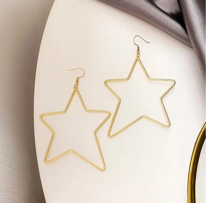 Punk Exaggerate Big Hollow Star Dangle Earrings for Women Vintage Punk Geometry Long Metal Statement Ear Jewelry pendientes
