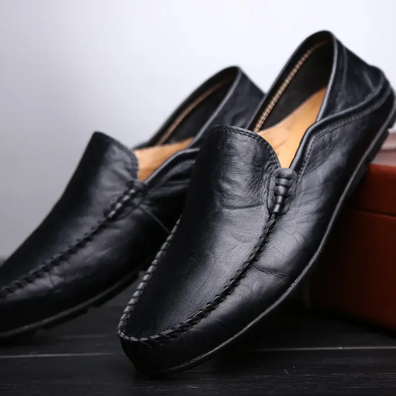 Men Loafers 2024 New Leather Shoes Men‘s Casual Shoes Moccasins Breathable Sneakers Men Driving Shoes Comfort Flats Plus Size 46