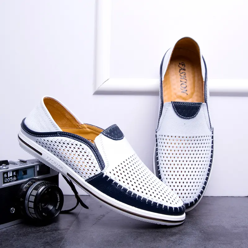 Men's Breathable Moccasin New High Quality Summer hollow out Casual loafers Fashion classic driving shoes for men Zapatos Hombre
