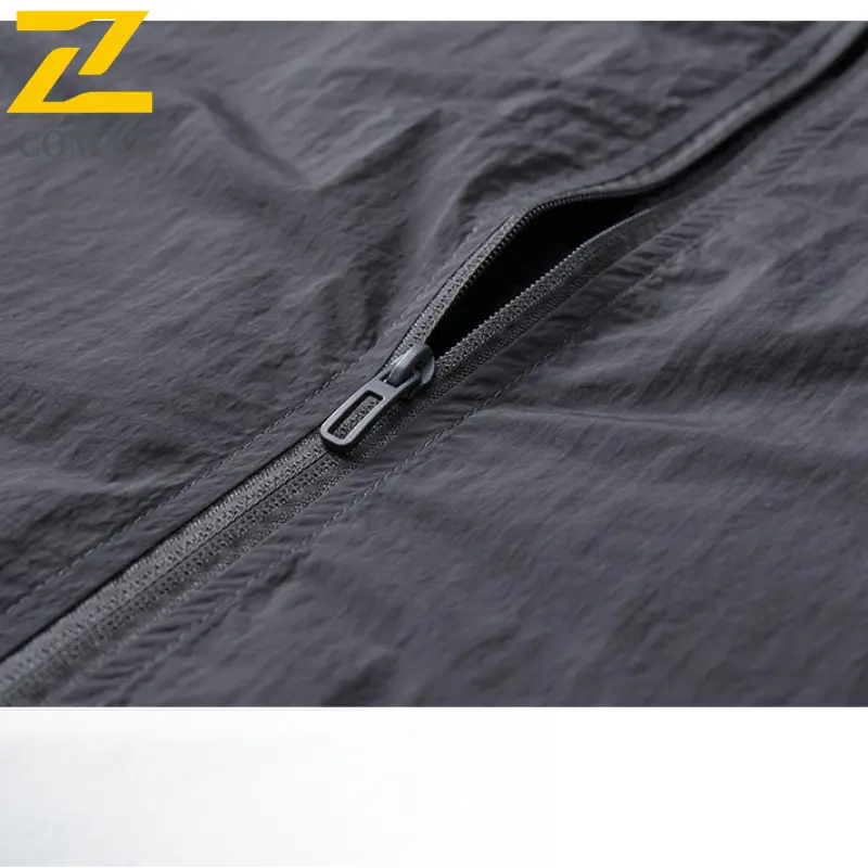 Men's Jacket Outdoor Windproof Lightweight Hiking Trekking Travel Coats Sports Exploration Camping Waterproof Breathable Coat