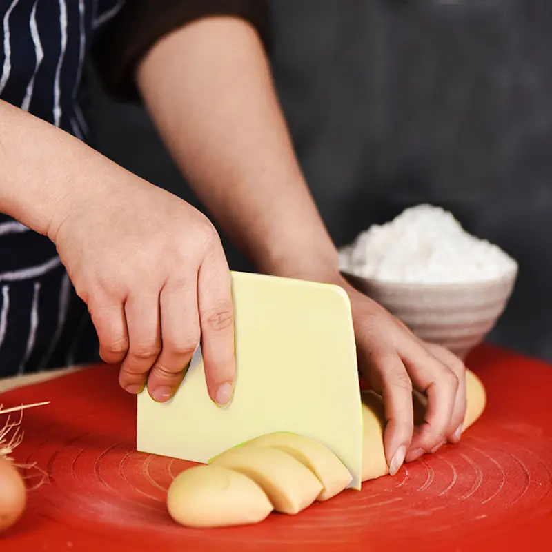 WALFOS Dough Scraper Cream Smooth Cake Trowel Bake Pastry Tool Dough Scraper Kitchen Butter Knife Dough Cutter High Quality