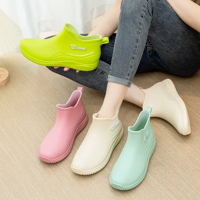 Couple Warm Rain Boots Detachable Cotton Women Water Shoes Four Seasons Universal Men Women Style Rain Boots
