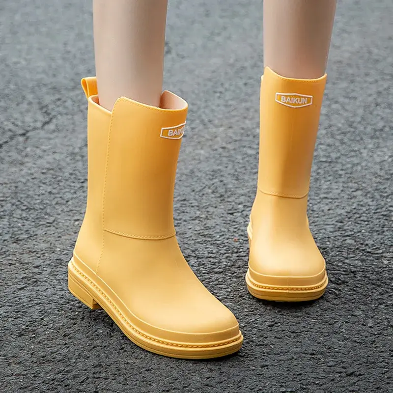 Women's Mid-Calf Rain Boots New Rubber Shoes Winter Rain Boots Cotton-Padded Warm-Keeping Waterproof Women's Non-Slip Shoes