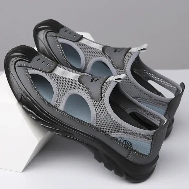 Sandals Breathable Men Shoes Mesh Outdoor Men Hollow Sandals Antiskid Beach Sandals Flats Footwear Zapatillas Hombre 2025
