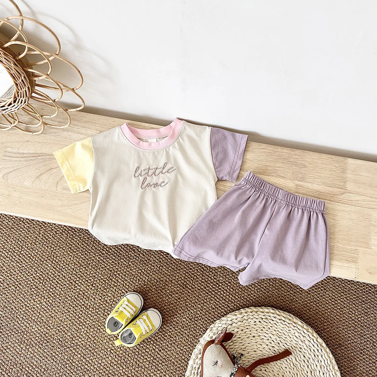 2025 Hot selling Baby Girl Clothes Set Embroidery Letters Splicing Color Casual T-shirt+Shorts Newborn Summer Boys Suit 2Pcs/Set