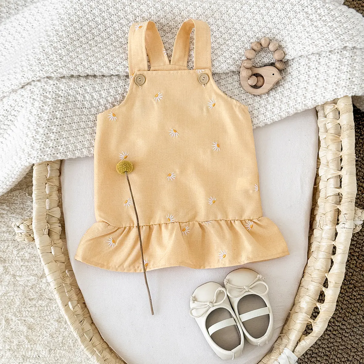 2025 New Baby Girls Clothing Infants Young Children's Summer Solid Color Floral Embroidery Princess Strap Dress Hot Selling Item
