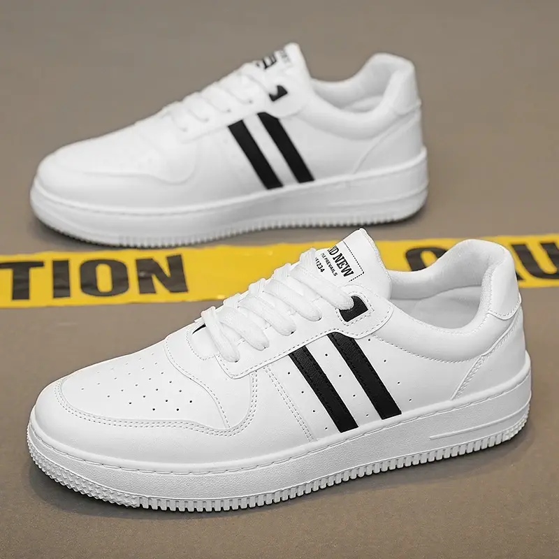 Breathable Casual Versatile Men's Shoes 2025 New White Student Sports Board Shoes Spring Season Small White Shoes For Youth