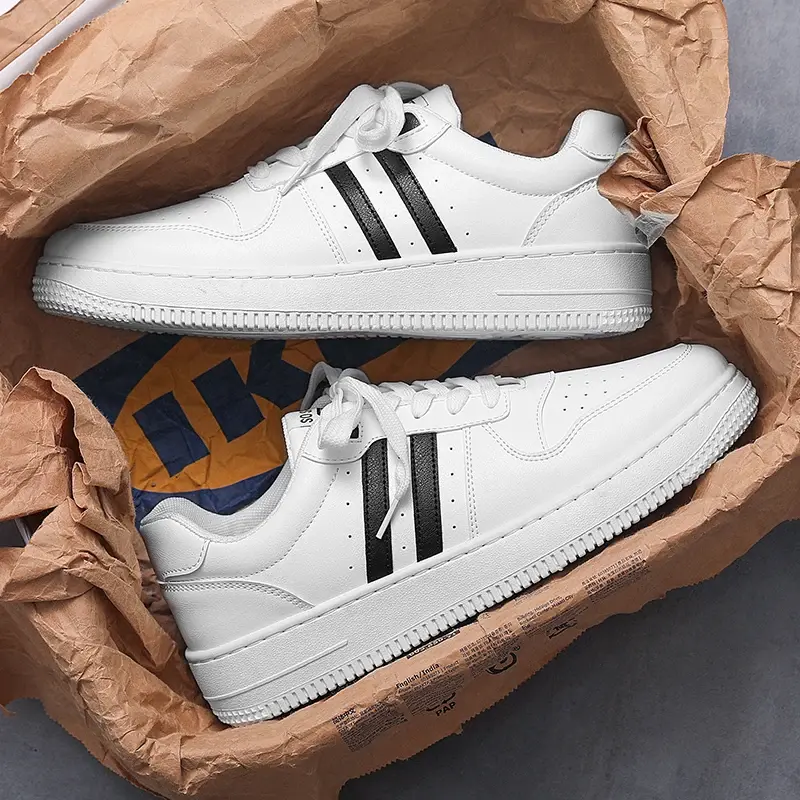 Breathable Casual Versatile Men's Shoes 2025 New White Student Sports Board Shoes Spring Season Small White Shoes For Youth