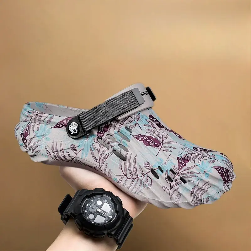 2025 Summer Men's Sandals New Home Garden Shoes Comfortable and Lightweight Men Slippers Non-Slip Soft Bottom Flip Flop Sandals