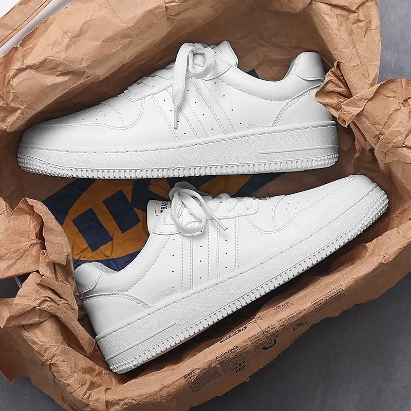 Breathable Casual Versatile Men's Shoes 2025 New White Student Sports Board Shoes Spring Season Small White Shoes For Youth