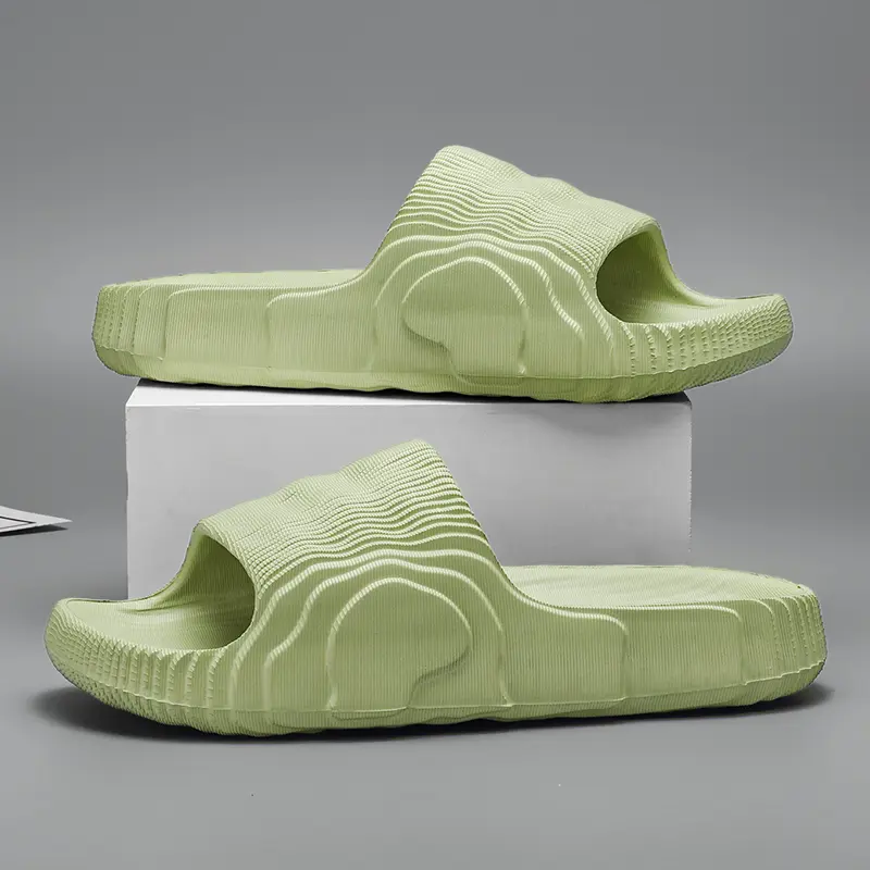 Luxury Man Sandal for Men Brand Men's Shoes 2025 White Sandals Flat Sandals Mens Soft Sandles Summer Shoes Sale Slippers Slipers