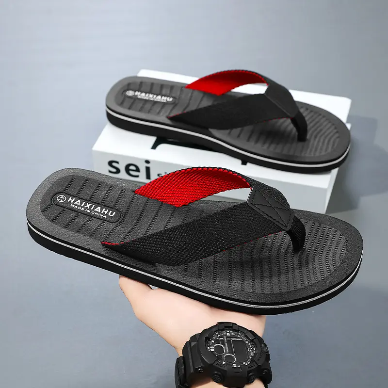 Men's new flip flops super comfortable and fashionable men's flip flops summer beach flip flops men's fashionable breathable cas