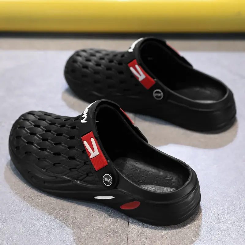 Flat Sandals Men Shoes 2025 Slippers Men Garden Platform Sandals Man Summer Sandals Male Sneakers Outdoor Flip Flops Home Clogs