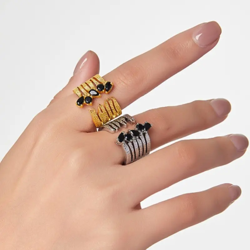 Hip Hop Punk Style Black CZ Cubic Zircon Rings For Women Gold Silver Color Rough Hammer Strike Pattern Women's Open Finger Ring