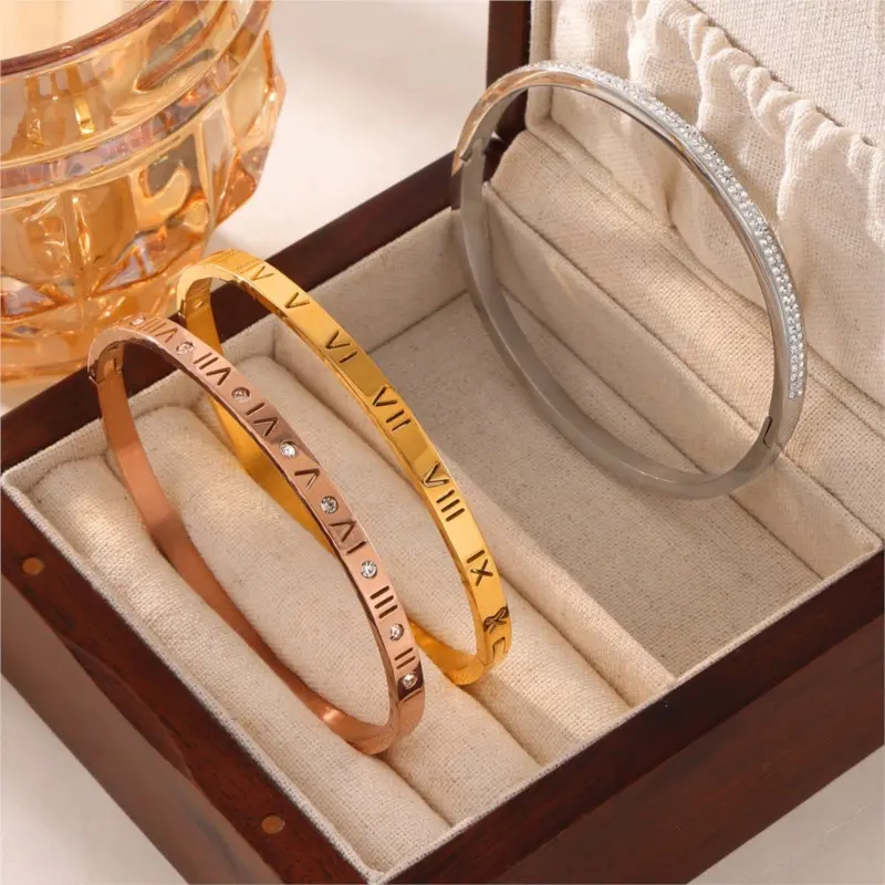 Stainless Steel 18K Gold Plated Bracelets Bangles For Women Men Roman Numerals Women's Men's Bracelet Bangle Couple Jewelry Gift