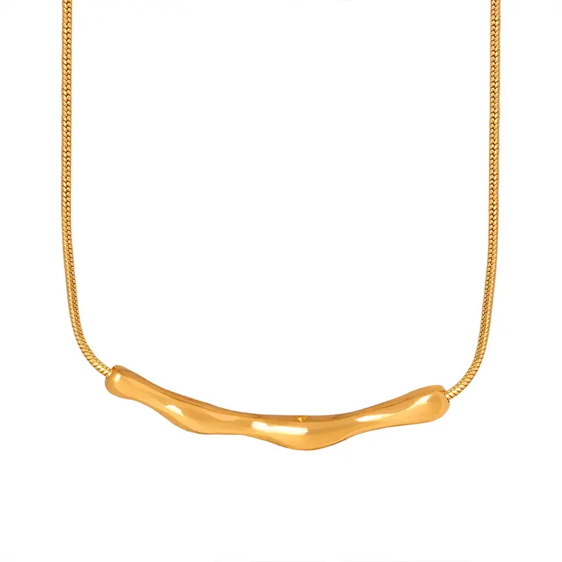 Minimalist Aesthetic Necklaces In Stainless Steel With 18k Gold Plated Waterproof Non Tarnish Mobile Pendant Necklace For Women