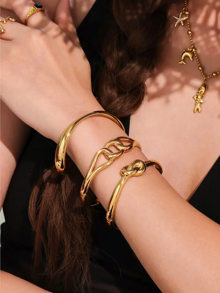 Minimalist Geometric Bracelet Bangles In Stainless Steel 18k Gold Plated Waterproof Simple Aesthetics Bracelets Bangle For Women