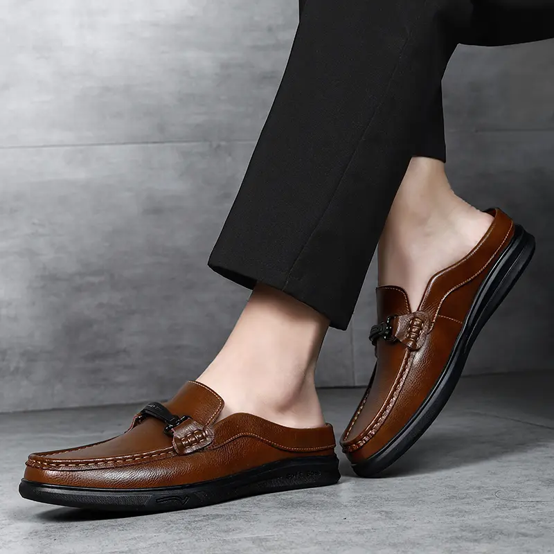 Fashion Half Drag Casual Leather Mules Slippers Men Leisure Walk Sandals Outdoor Beach Slides Shoes Elegantes Man Business Shoes
