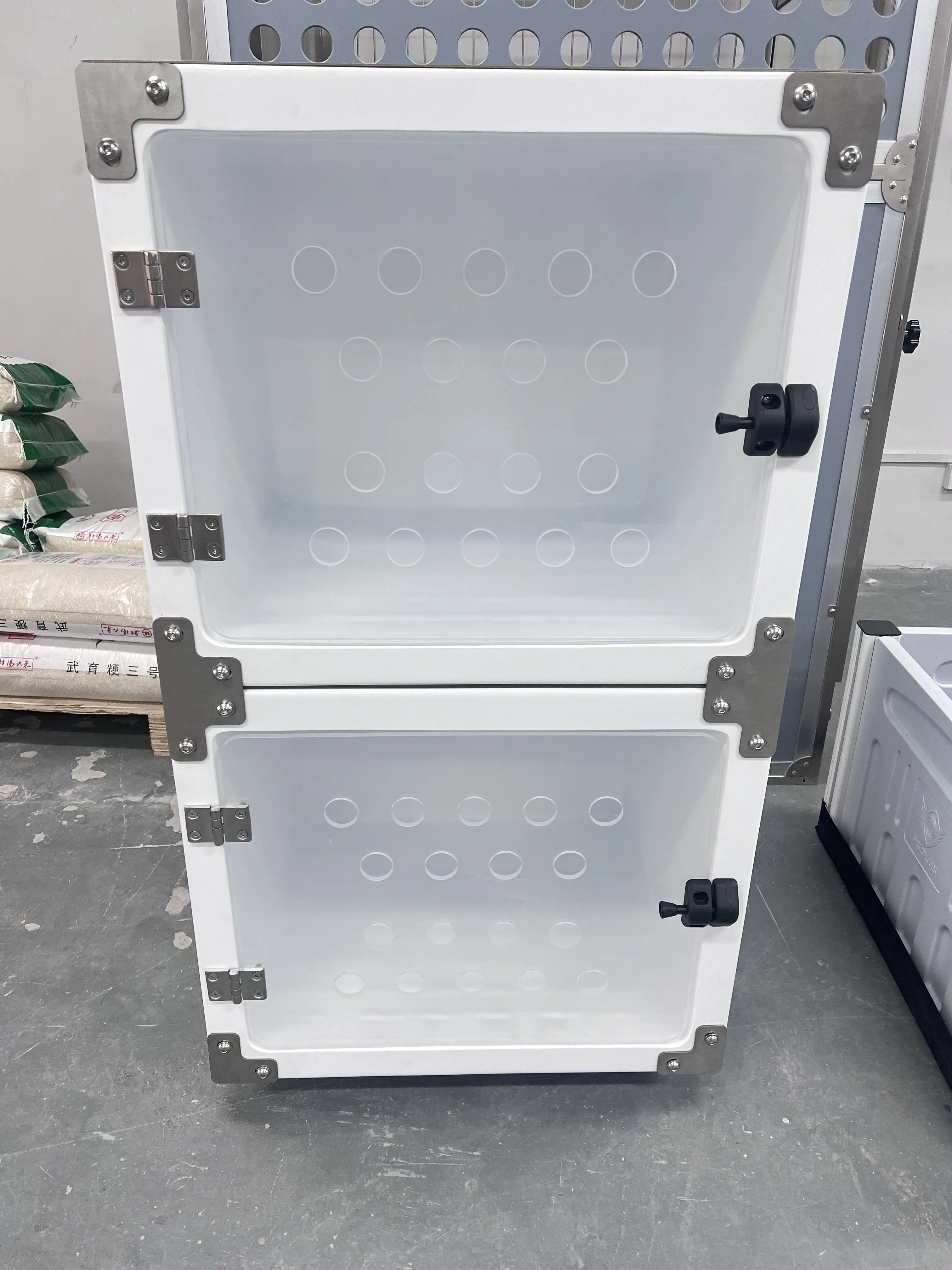 Fiberglass Cage Multifunction Wholesale Professional Pet Cat Friendly Kitten Gato Kot Katze Display Cage Veterinary Oxygen Cage
