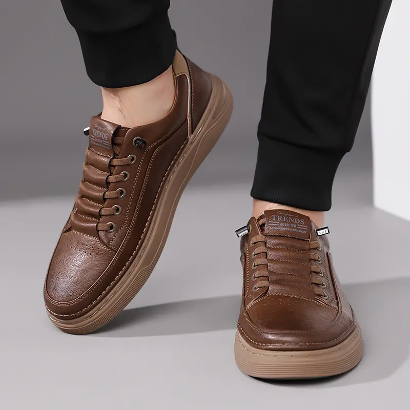 Outdoor Mens All-match Skate Shoes Leisure Walk Men Sneakers Vintage Style Walking Footwear Non-Slip Male Casual Leather Shoes