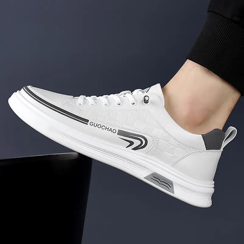 Men Shoe Leather Fashion Walking Shoes Men All-match Mens Sneakers Mens Slip on Skate Footwear Handmade Male Breathable Flats