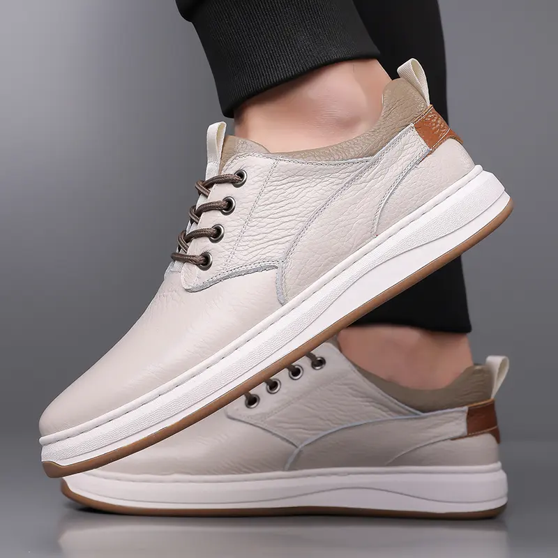 Men's Leather Casual Shoes Breathable Soft Comfortable Skate Shoes Outdoor Slip-On Walking Shoes for Men New Fashion Sneakers