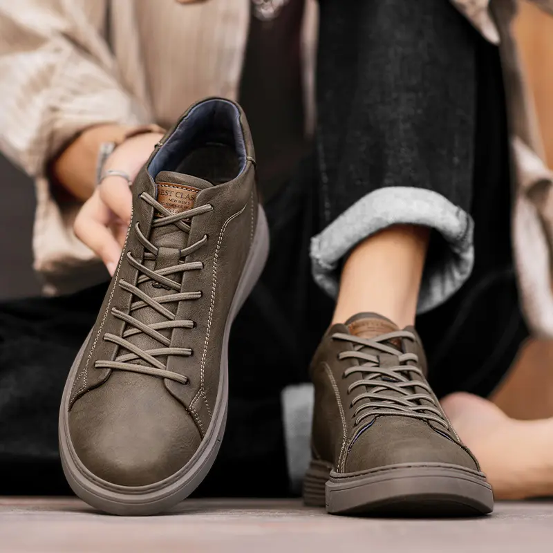 Warm Plush Fur Winter Sneakers Genuine Leather Men's Basic Boots Autumn Winter Outdoor Ankle Boots Classic Lace Up Walking Shoe