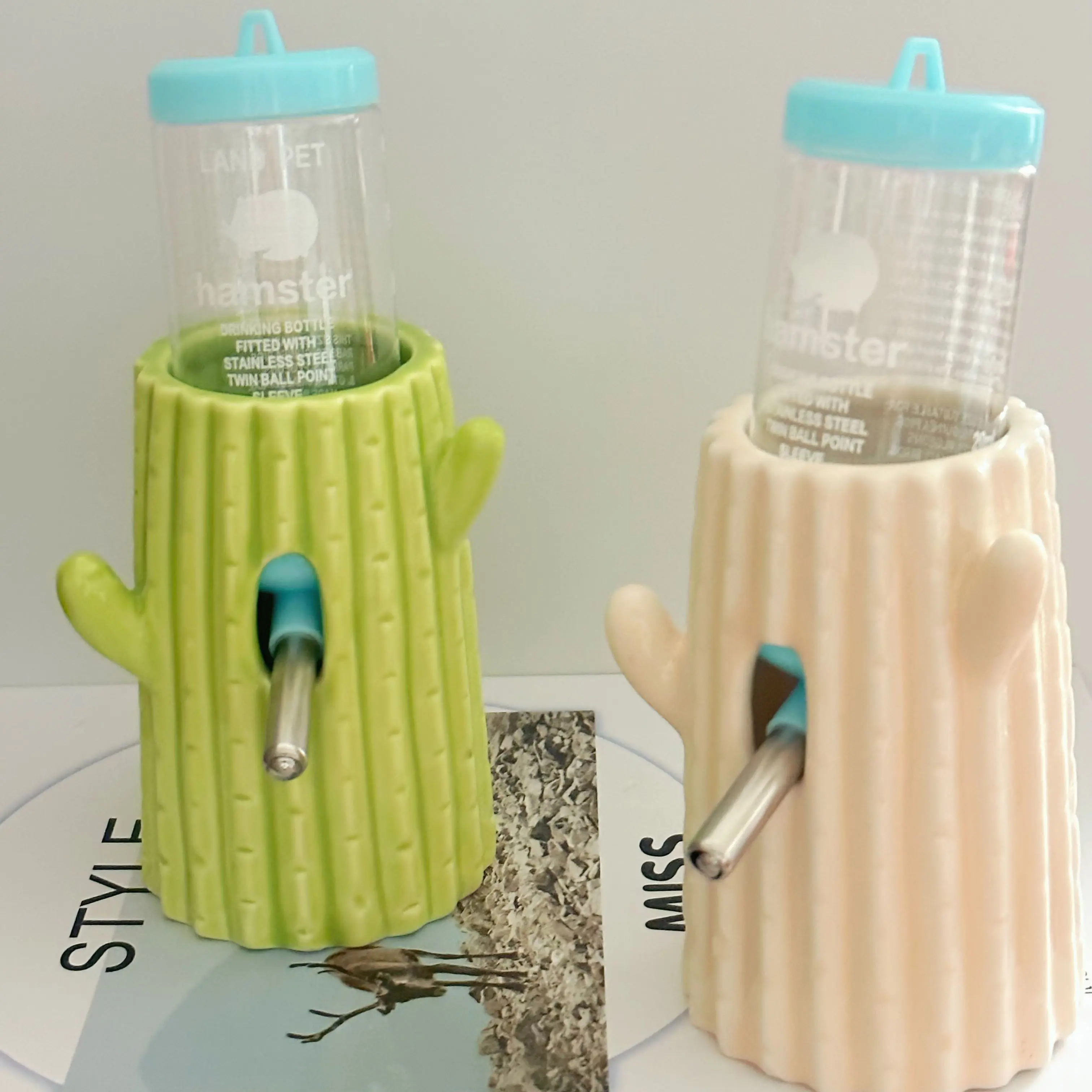 Cactus Water Bottle Hamster Drinking Pot Bracket Ceramic Vertical Drinking Fountain Anti-rollover Golden Bear Supplies