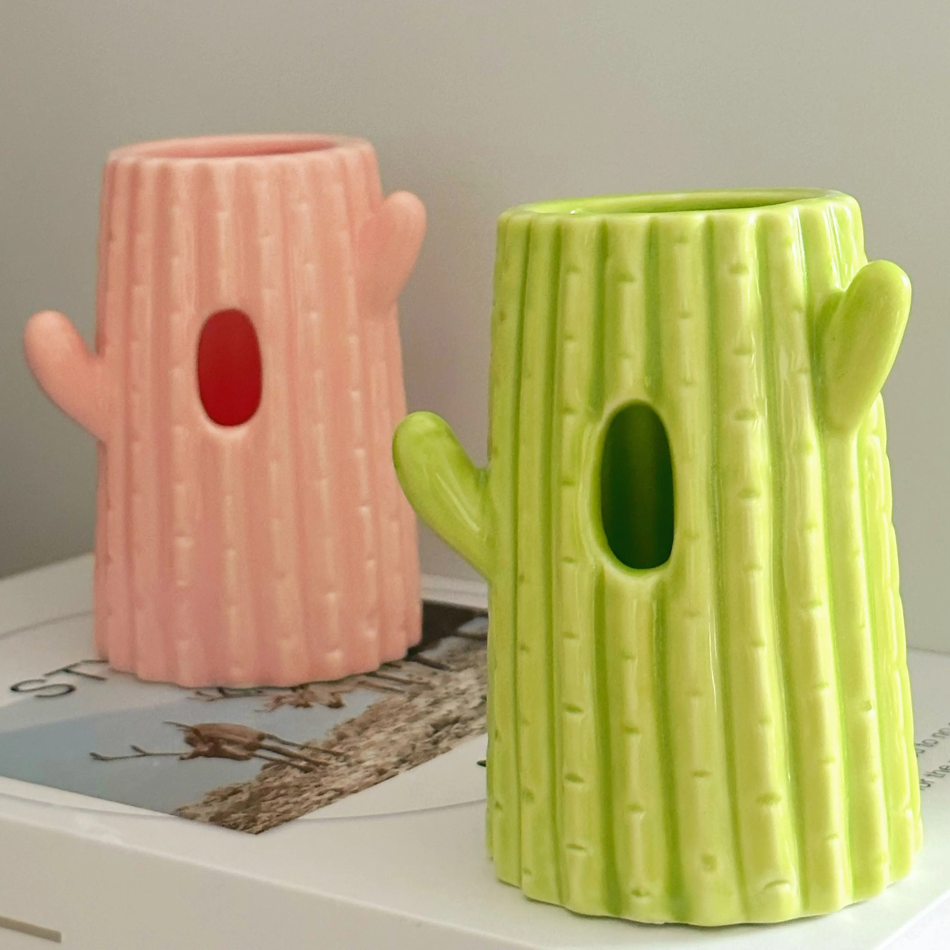 Cactus Water Bottle Hamster Drinking Pot Bracket Ceramic Vertical Drinking Fountain Anti-rollover Golden Bear Supplies