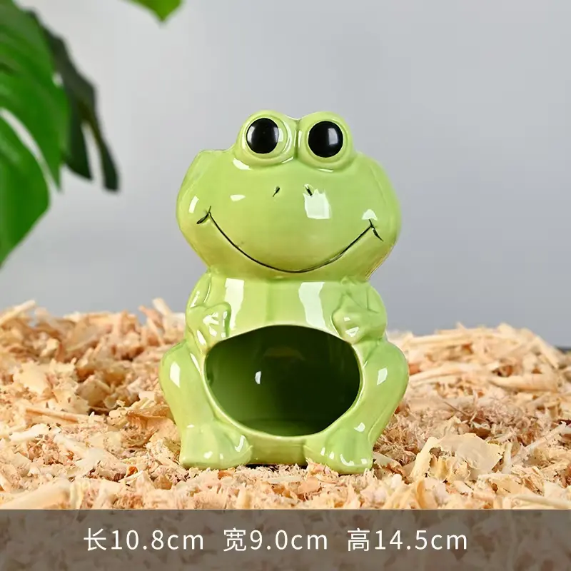 Hamster Supplies, Ball Kettle, Water Dispenser, Leak-proof Water Feeder, Water Dispenser, Small Gold Bear Drinking Kettle.