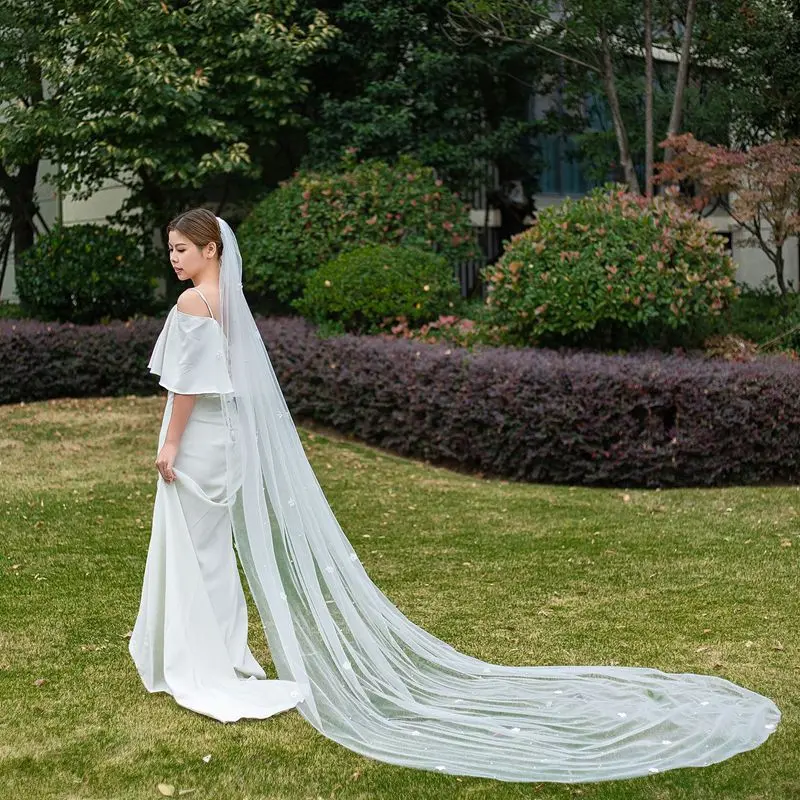 Combhasaki Long Wedding Veil Shiny Sequins Cathedral Bridal Veils Women's Bachelorette Wedding Party Photography Props Headpiece