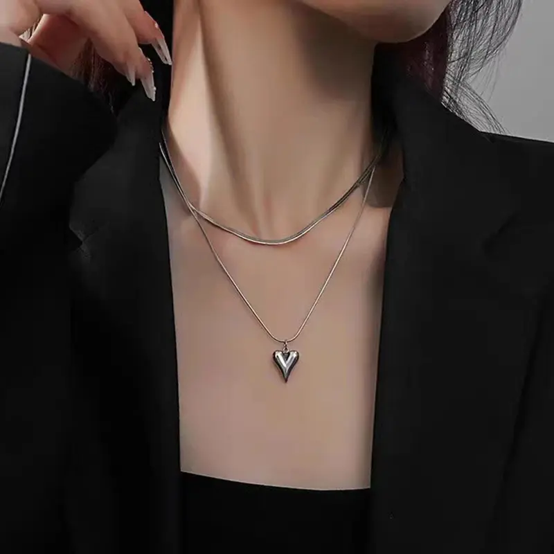 Stainless Steel Double Layer Peach Heart Pendant Necklace for Women Lady No Fading Clavicle Chain Jewelry Aesthetic Punk Jewelry