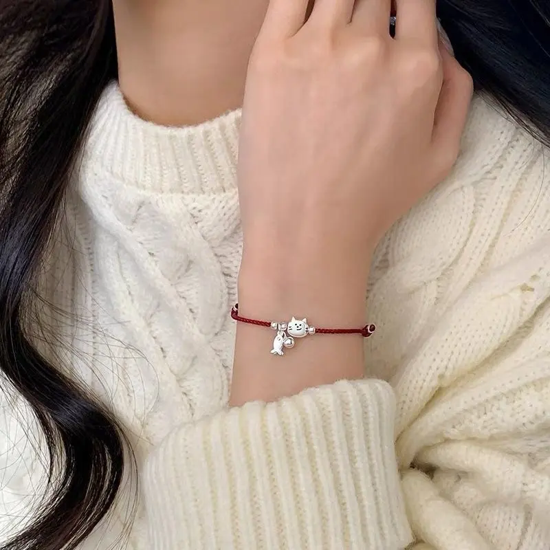 Fashion Cat Little Fish Red Rope Bracelets for Women Simple Cute Silver Color Beaded Adjustable Bracelets Jewelry Party Gifts