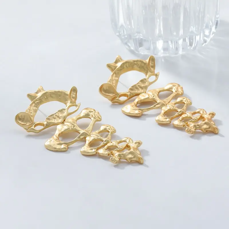 Irregular Metal Skeleton Exaggerated Earrings New Women's Punk Trendy Vintage Drop Dangle Earring Holiday Party Jewelry Gift