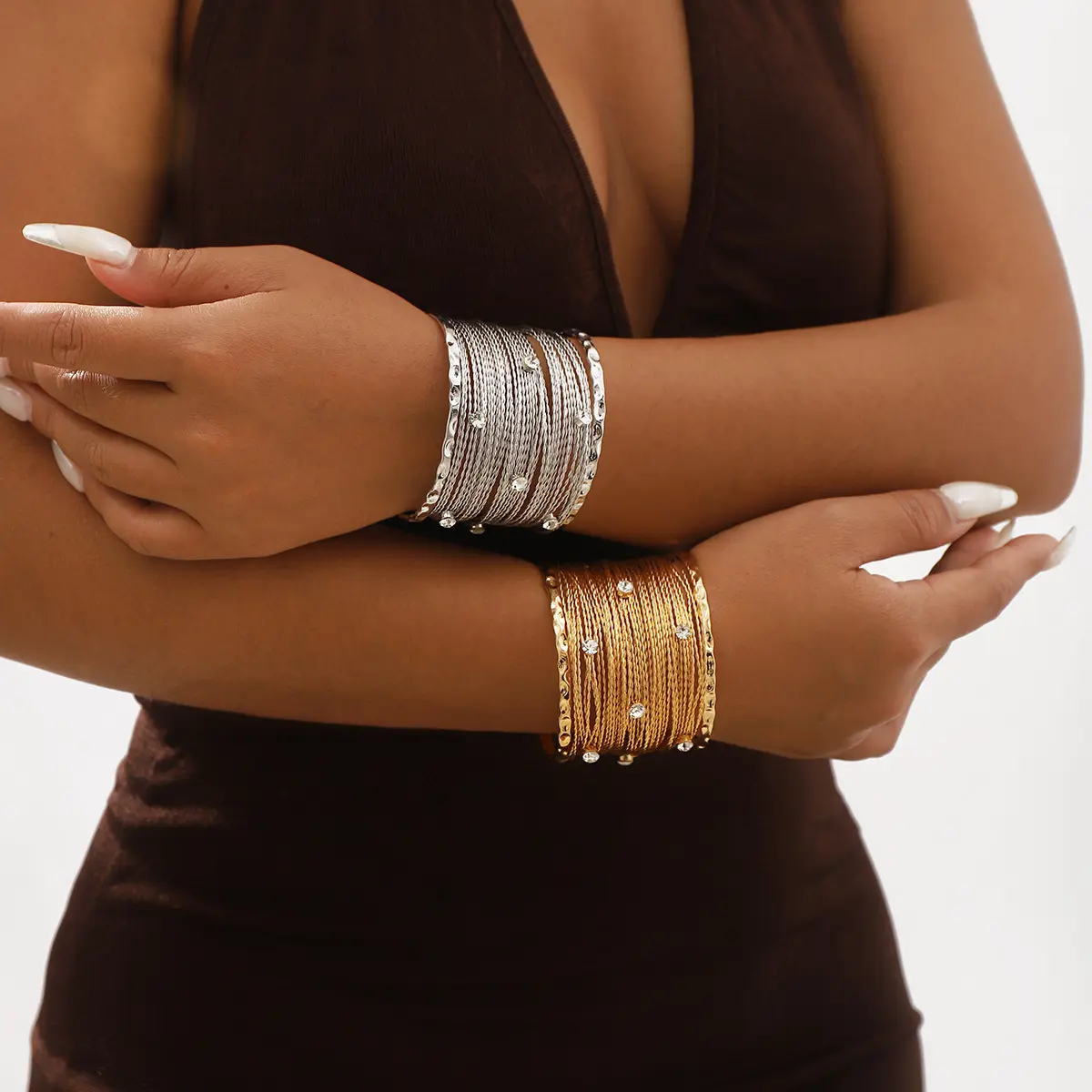 Vintage Multilayer Metal Wires Open Cuff Bangles for Women Exaggerated Punk Rhinestone Arm Bracelet Grunge Jewelry Steampunk