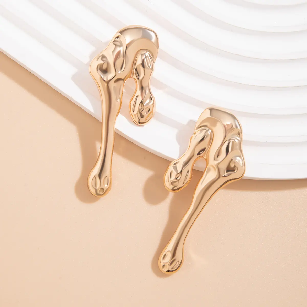 Asymmetry Unusual Big Stud Earrings for Women Statement Irregular Liquid Metal Cast Waterproof Punk Creative Trendy Jewelry Gift