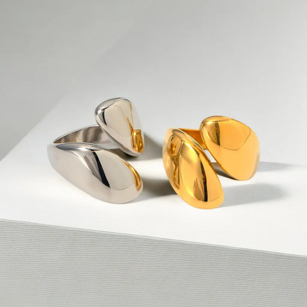 Twist Metal Rose Shape Finger Ring for Women Exaggerate Punk Irregular Water Droplets Wrinkles Geometric Fashion Jewelry Gifts
